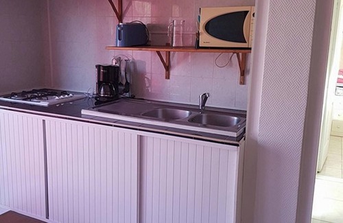 Bois de Nefles Apartment | Homerez - Apartment Saint-Paul, sea and mountain view.