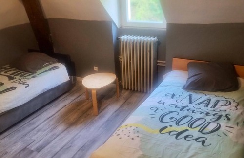 Velars-sur-Ouche Apartment | Homerez - Appartement for 5 ppl. with garden and terrace at Velars-sur-Ouche