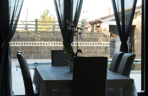 Caiazzo Apartment | Homerez - Appartement for 7 ppl. with shared pool and garden at Bosco di Caiazzo