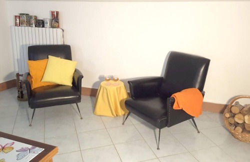 Marsico Nuovo Apartment | Homerez - Appartement 6 km away from the slopes for 6 ppl. at Marsico Nuovo
