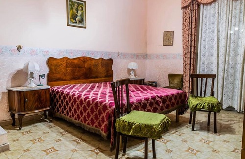 Favara Apartment | Homerez - Appartement 8 km away from the beach for 4 ppl. with terrace at Favara