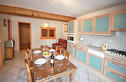 Chatel Apartment | Homerez - Apt. in Châtel, mountain view