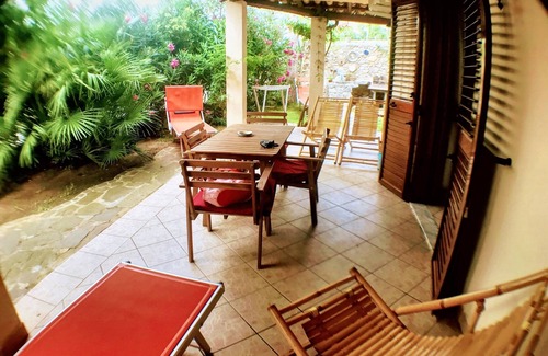Parghelia Apartment | Homerez - Bright House in Vibo Valentia, Shared Pool