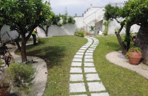 Francolise House | Homerez - Charming House in Francolise with Sea View