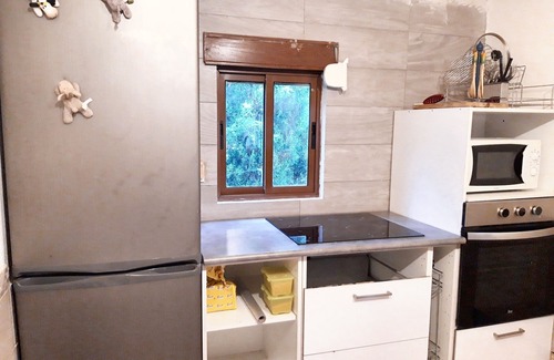 Iraneta House | Homerez - Charming House in Irañeta with Fenced Garden