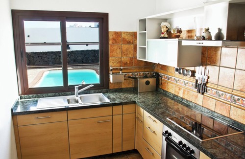 Tajaste House | Homerez - Charming House in Tinajo with Private Pool