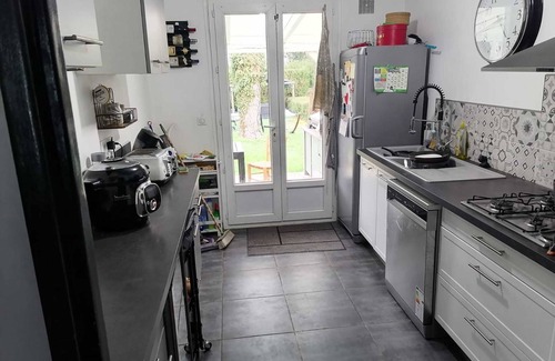 Senlis House | Homerez - Charming house in Senlis with private jacuzzi