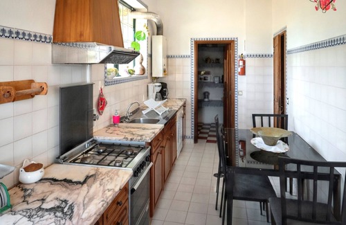 Lamego Villa | Homerez - Charming Villa with Private Pool in Lamego