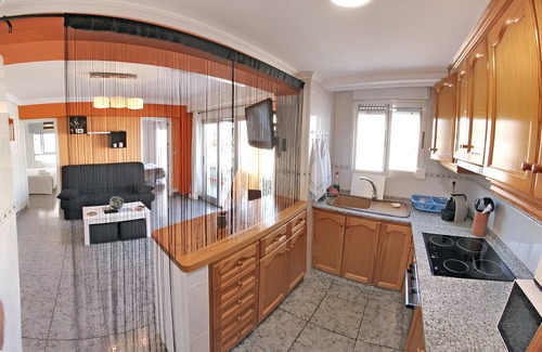 Villena Apartment | Homerez - Comfortable Apartment in Villena's Center/Air Conditioning