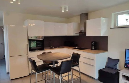 Erpent Apartment | Homerez - Comfortable Apartment in Namur – 38 sqm – Terrace