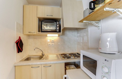 Thollon-les-Memises Apartment | Homerez - Flat in Thollon-les-Mémises.