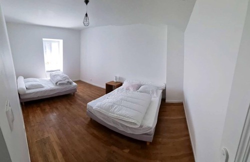 St Georges la Pouge House | Homerez - House for 12 ppl. with garden and terrace at Saint-Georges-la-Pouge
