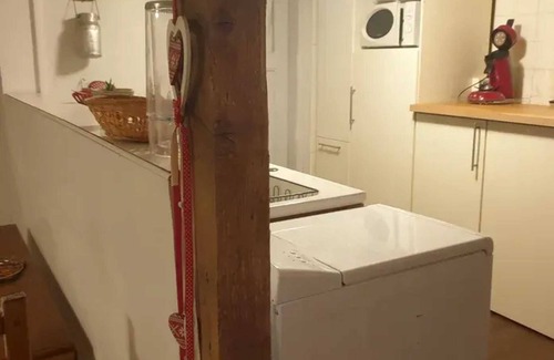 Sainte-Croix-en-Plaine House | Homerez - House Sainte-Croix-en-Plaine