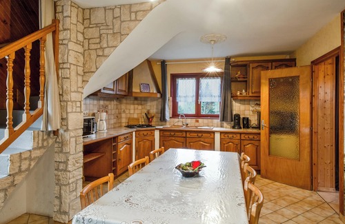 Girmont-Val-d'Ajol House | Homerez - House Girmont-Val-d'Ajol, mountain view