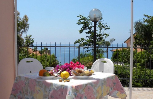 Fiumicello Santa Venere House | Homerez - House 500 m away from the beach for 4 ppl. with sea view at Maratea