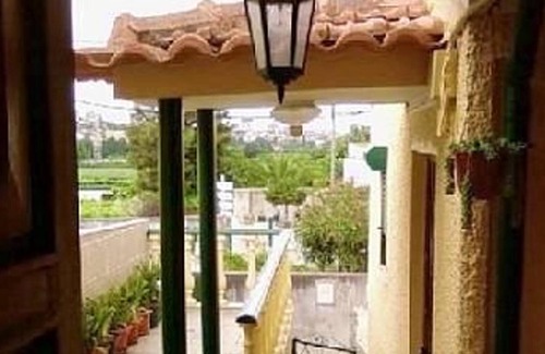 Ermesinde House | Homerez - House 7 km away from the beach for 6 ppl. with terrace at Alfena