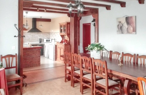 Peral de Arlanza House | Homerez - House in Peral de Arlanza