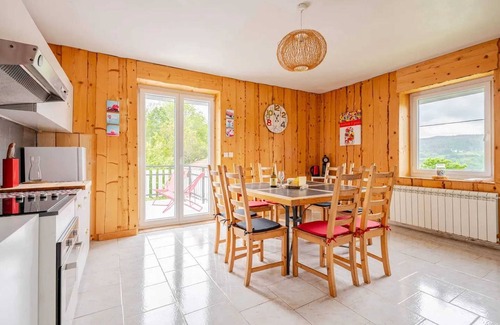 Lezat House | Homerez - House Hauts-de-Bienne