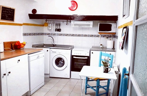 El Poyo del Cid House | Homerez - House in El Poyo del Cid
