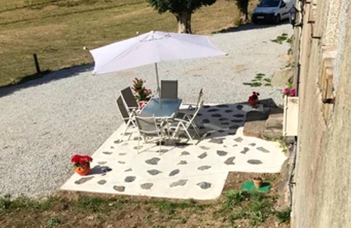Bagnols House | Homerez - Nice house for 7 ppl. with terrace at Bagnols