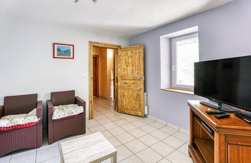 Puycelci House | Homerez - Nice house for 4 ppl. with garden and terrace at Puycelsi