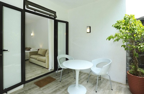 Moka Apartment | Homerez - Nice studio for 2 ppl. with terrace at Moka