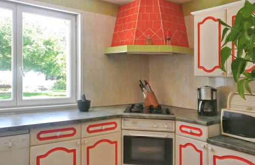 Venansault House | Homerez - Spacious House in Venansault with Garden and Terrace