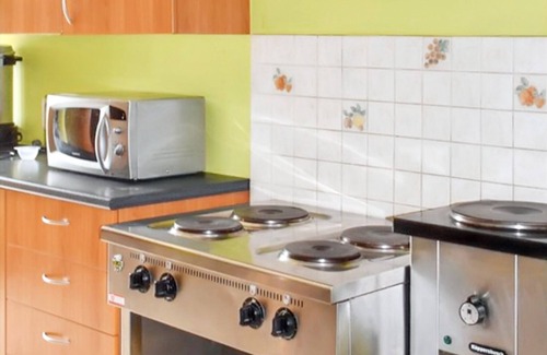 Anthisnes House | Homerez - Spacious House with Garden in Anthisnes