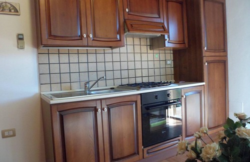 Pescia Romana Apartment | Homerez - Studio in Pescia Romana