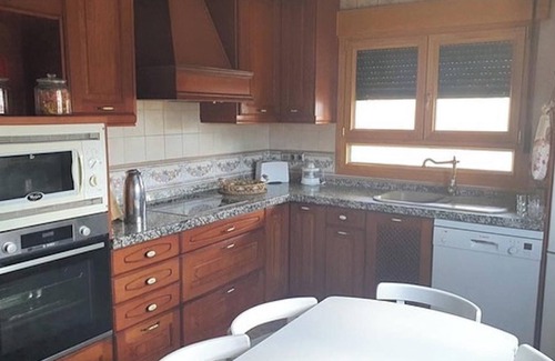 Palazuelos de Eresma Villa | Homerez - Villa in Palazuelos de Eresma