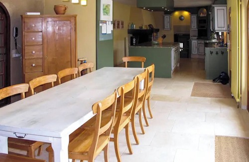 Saint Maime Villa | Homerez - Villa in Saint-Maime