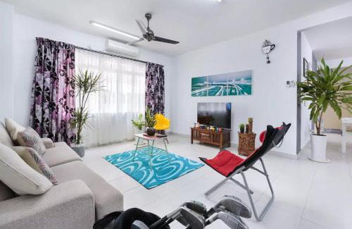 Taman Desa Tebrau Apartment | Homestay@AEON Desa Tebrau