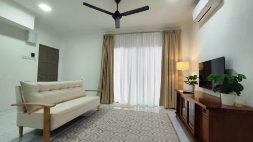 Sungai Buloh House | Homestay Anggerik 56 Saujana Utama