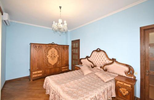 Arabkir House | Homestay at City Center