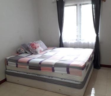 Jalaksana House | Homestay Ayuning Kuningan