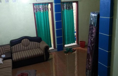 Hargomulyo House | Homestay Eni Rosidah
