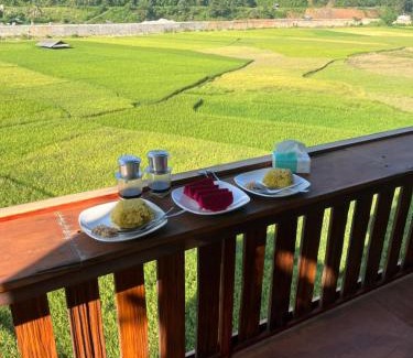 Mu Cang Chai Hotel | Homestay Hoà Thảo - Bus ,Trek & motorbike