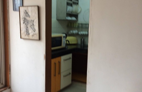 Noida Apartment | HomeStay Premium for Professionals