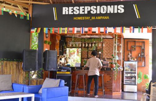 Ampana House | Homestay & Resto 88