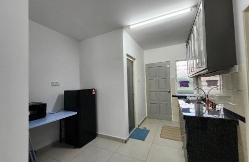 Kuala Selangor District House | Homestay Warisan Iman