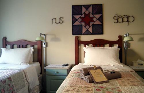 Vaalpark House | Homestead Guesthouse and Coffee Shoppe