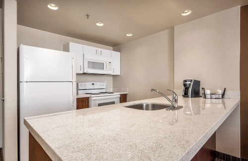 Regina Hotel | Homesuites by d3h