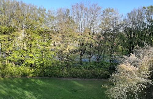 Nord-Holland Apartment | HomeSweetHome Free Parking Wifi Elevator Balcony