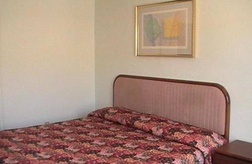 Galion Hotel | Hometown Inn Galion