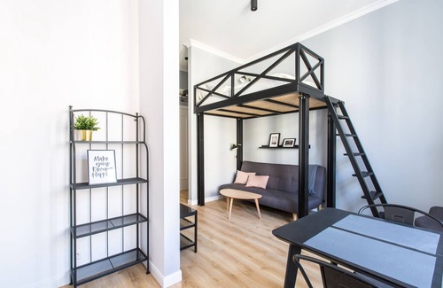 Grunwald Apartment | Homewell Apartments Wilson Park