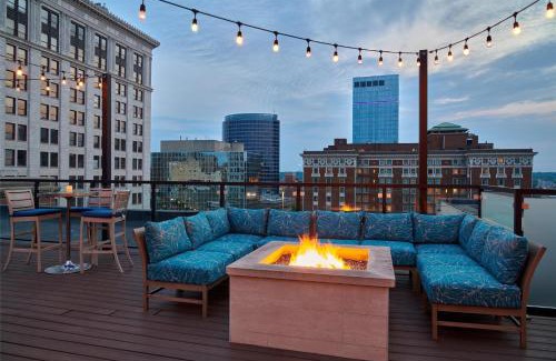 Downtown Hotel | Homewood Suites by Hilton Grand Rapids Downtown