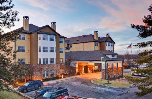 Overland Park Hotel | Homewood Suites by Hilton Kansas City/Overland Park