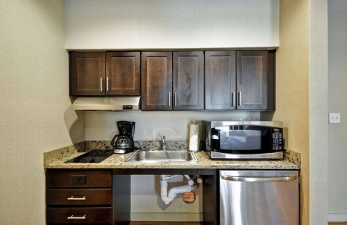 Southington Hotel | Homewood Suites by Hilton Southington, CT