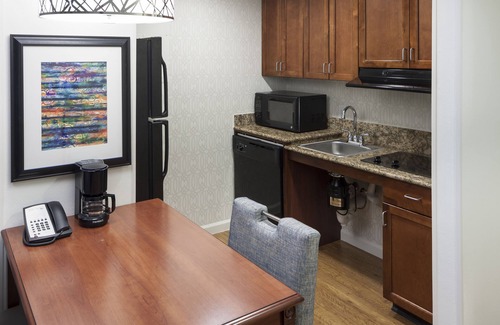Denton Hotel | Homewood Suites by Hilton Denton
