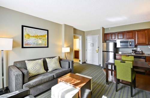 Herndon Hotel | Homewood Suites by Hilton Dulles Int'l Airport